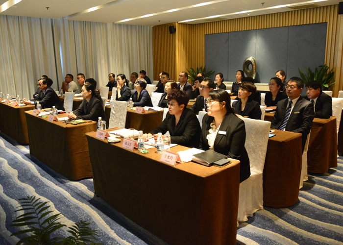 2017-11-04-02ac54f12c-1f14-46cf-ac48-ed568d306f79 2017-11-04-02ac54f12c-1f14-46cf-ac48-ed568d306f79